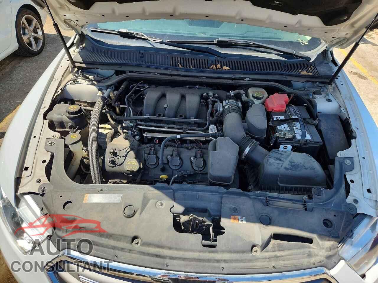 FORD TAURUS 2016 - 1FAHP2E88GG109838