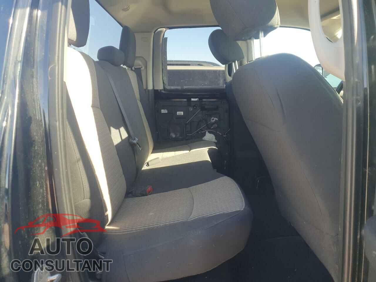 DODGE RAM 1500 2012 - 1C6RD7FT6CS171390