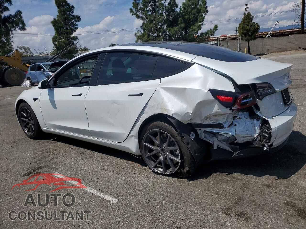 TESLA MODEL 3 2022 - 5YJ3E1EA5NF168277