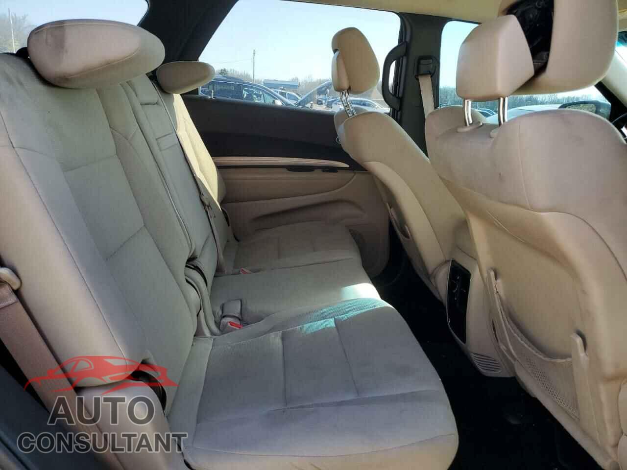 DODGE DURANGO 2015 - 1C4RDJAGXFC810305