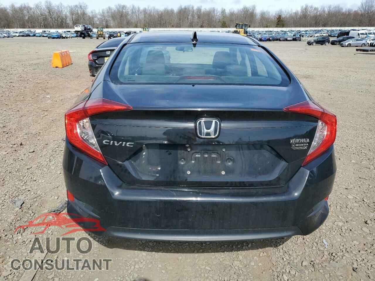 HONDA CIVIC 2017 - 19XFC2F77HE004468