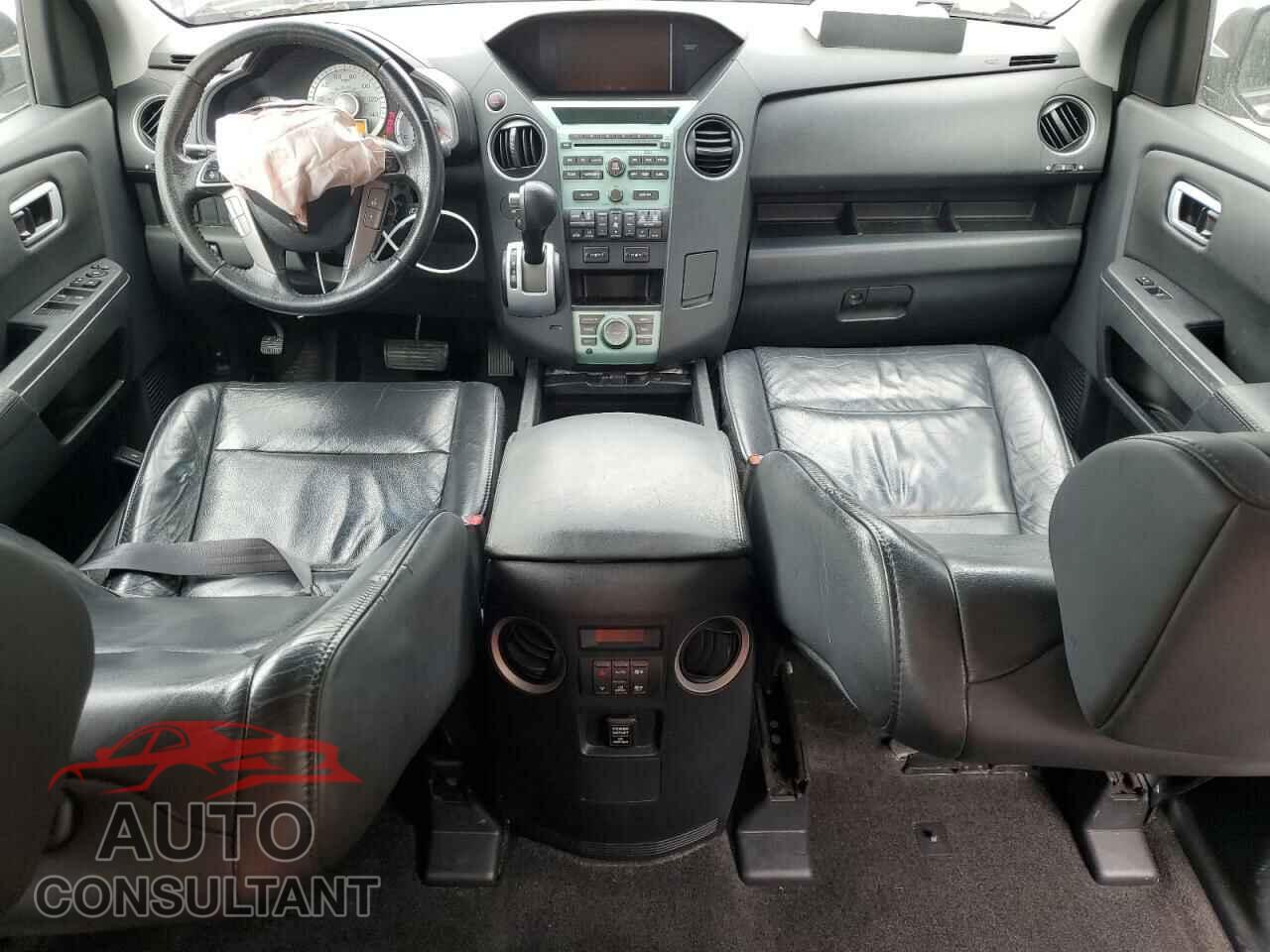 HONDA PILOT 2011 - 5FNYF3H71BB033355