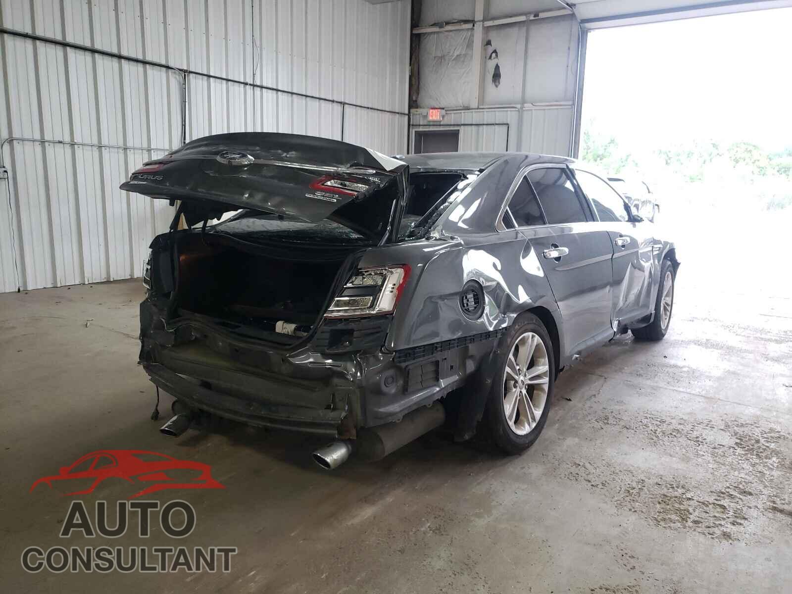 FORD TAURUS 2016 - 1FAHP2E89GG112117
