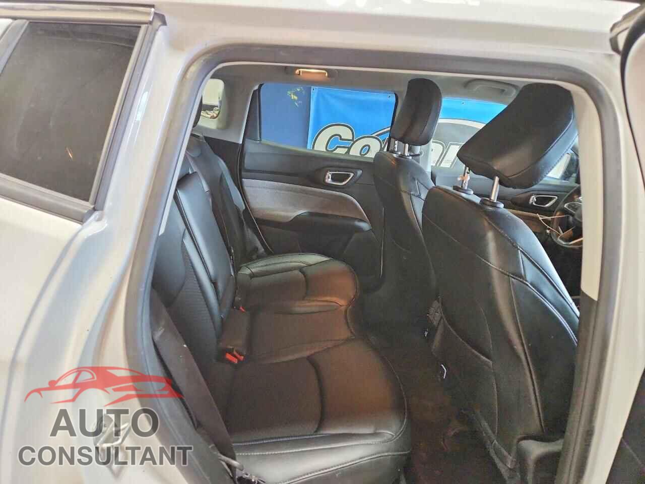 JEEP COMPASS 2022 - 3C4NJDBB4NT231373