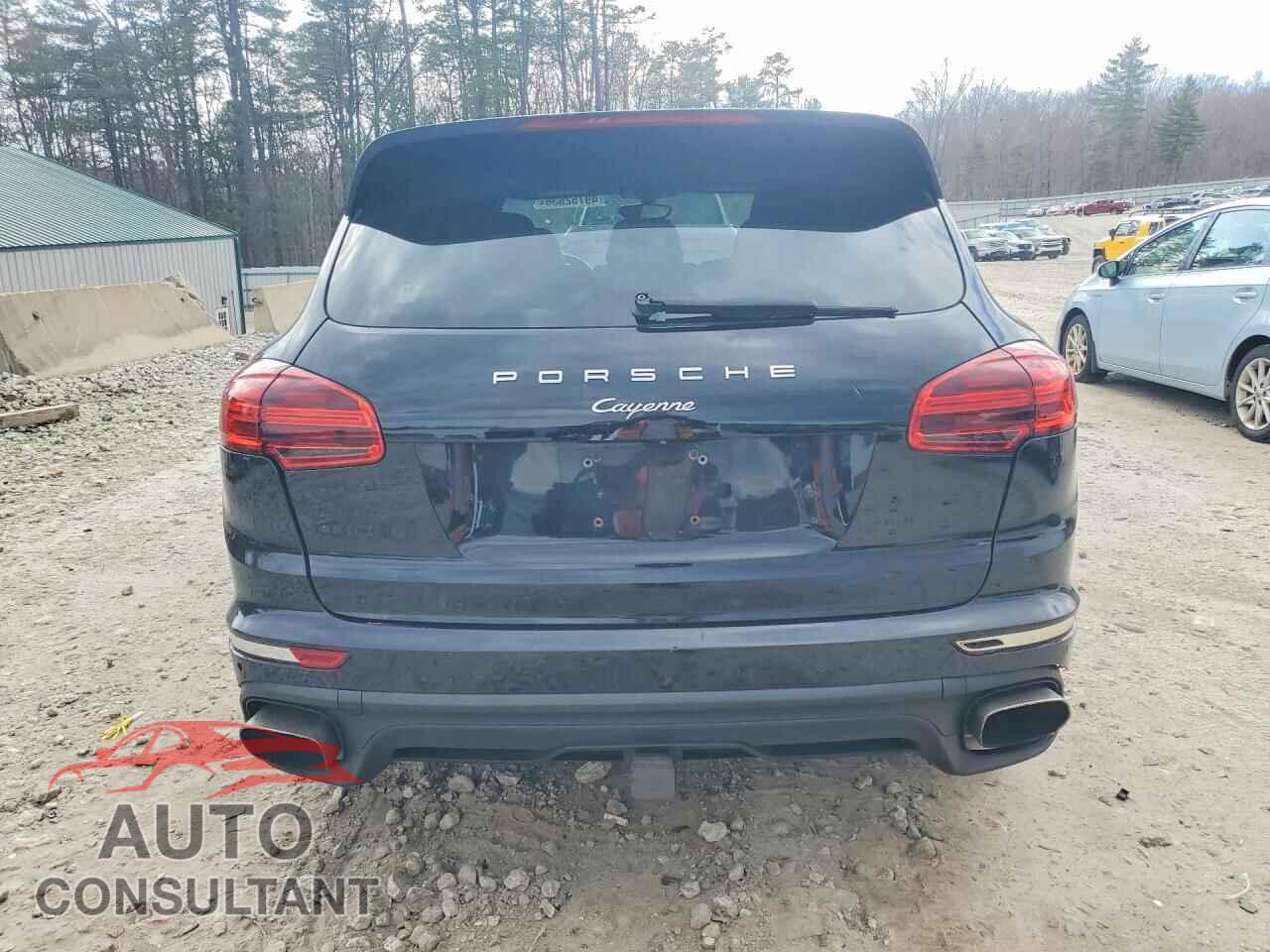 PORSCHE CAYENNE 2016 - WP1AA2A27GLA02350