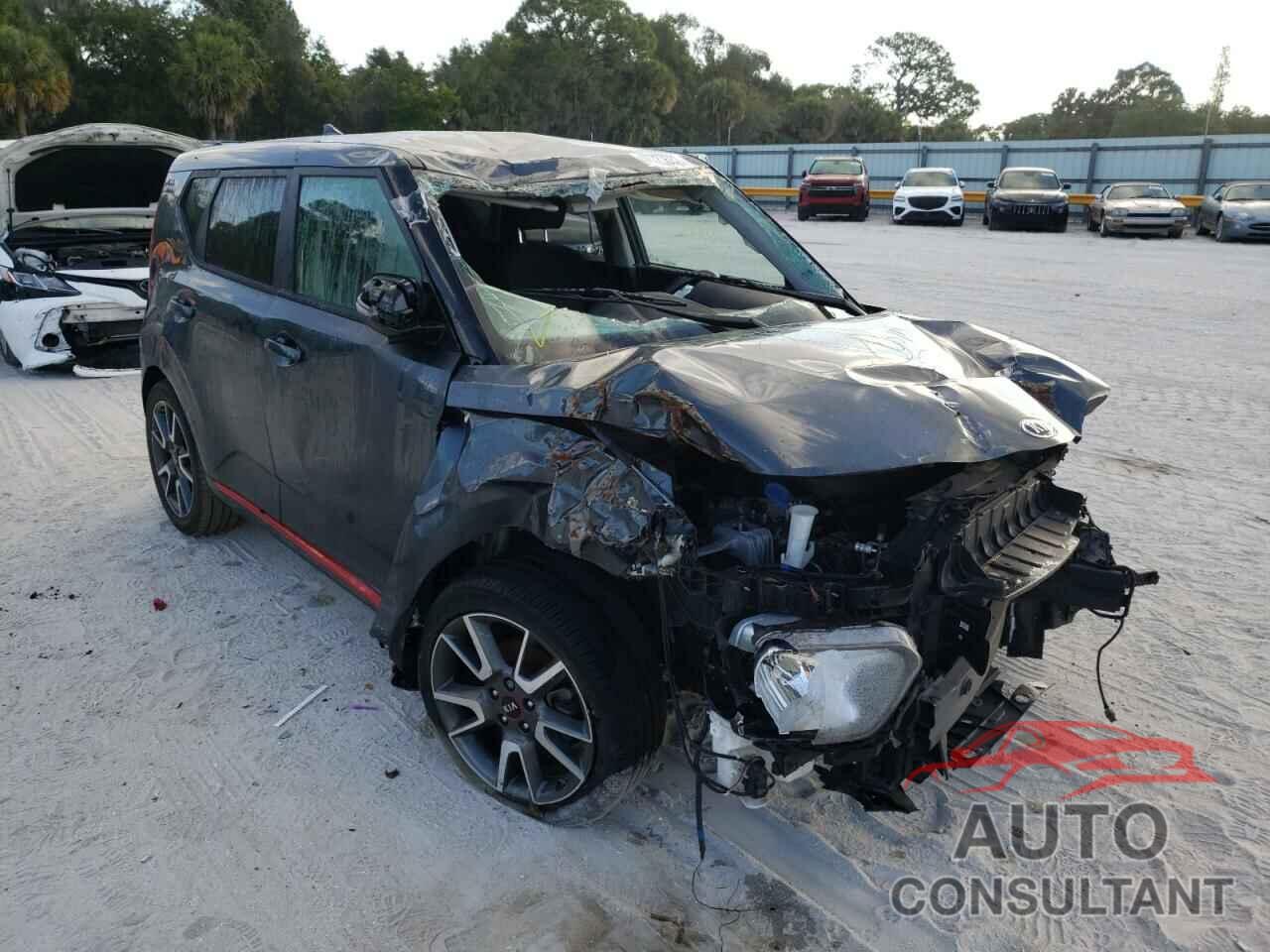 KIA SOUL 2020 - KNDJ63AU5L7005017