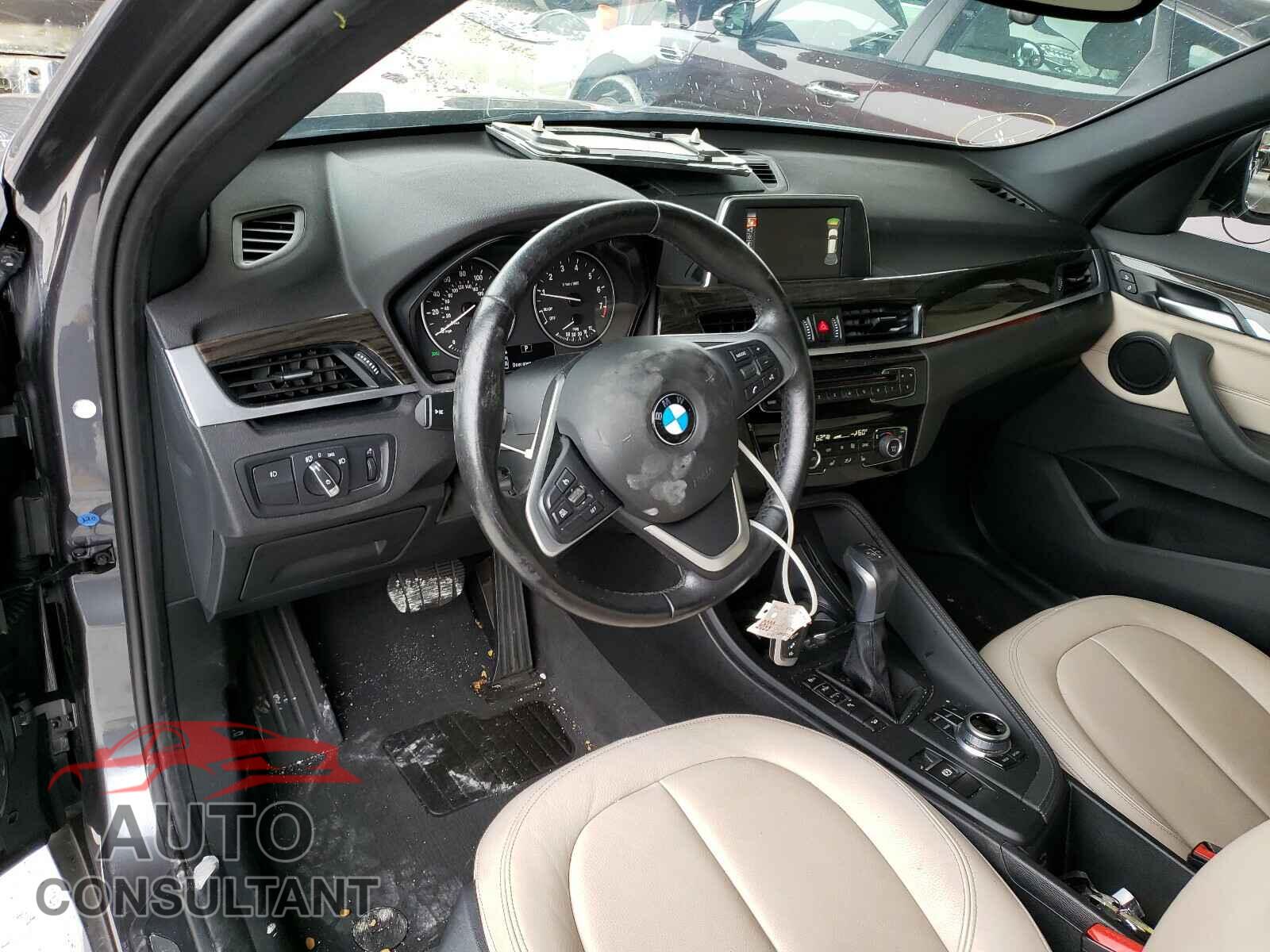 BMW X1 2017 - WBXHT3Z33H4A54752