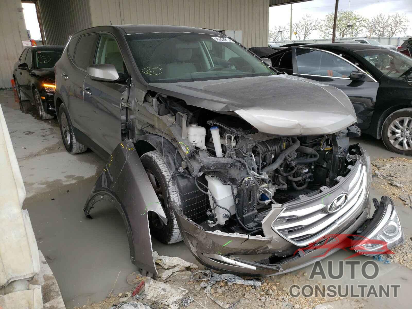 HYUNDAI SANTA FE 2018 - 5NMZTDLB9JH107777