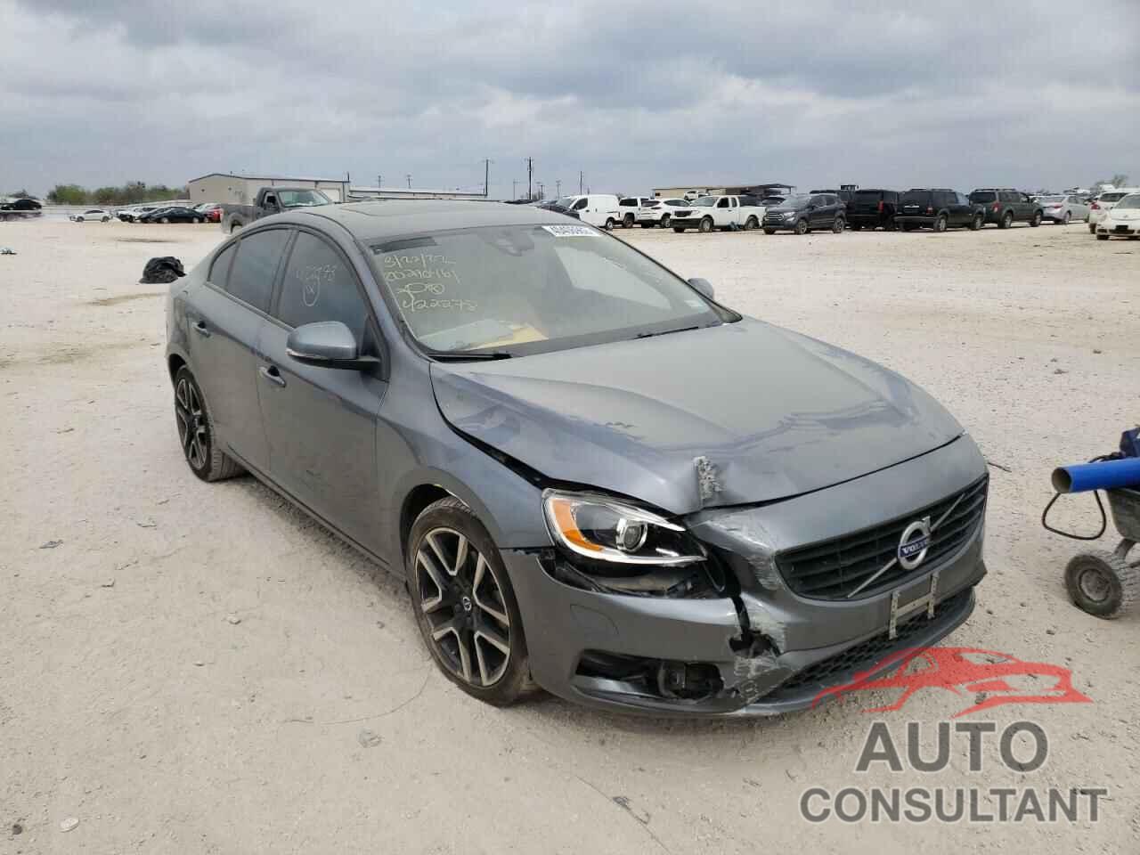 VOLVO S60 2017 - YV126MFL2H2422278