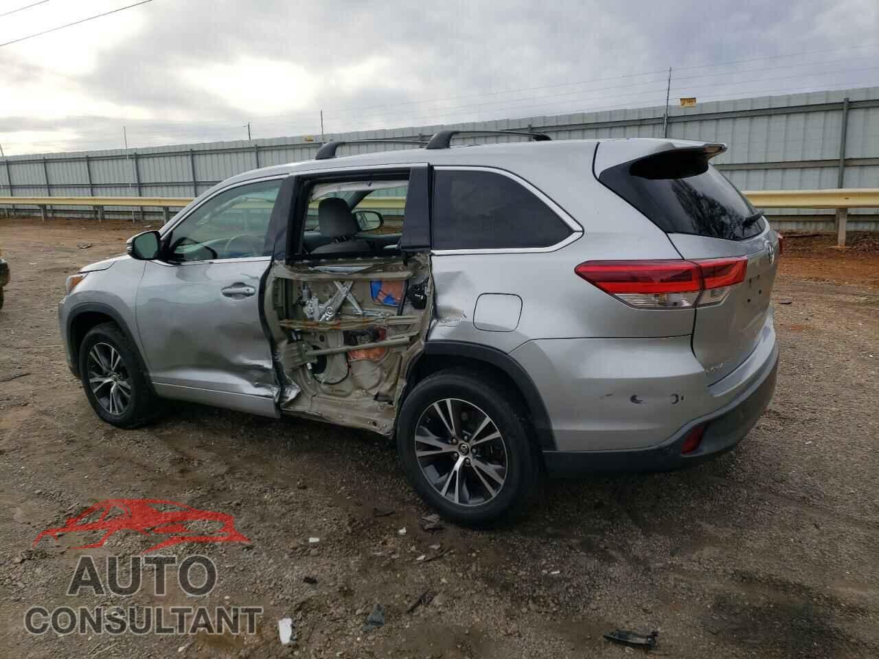 TOYOTA HIGHLANDER 2017 - 5TDZARFH5HS028164