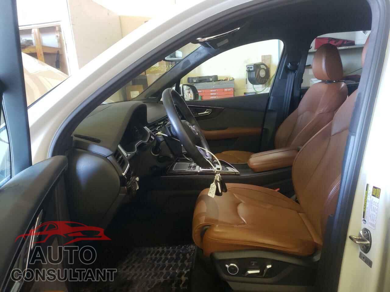 AUDI Q7 2017 - WA1VABF77HD054302