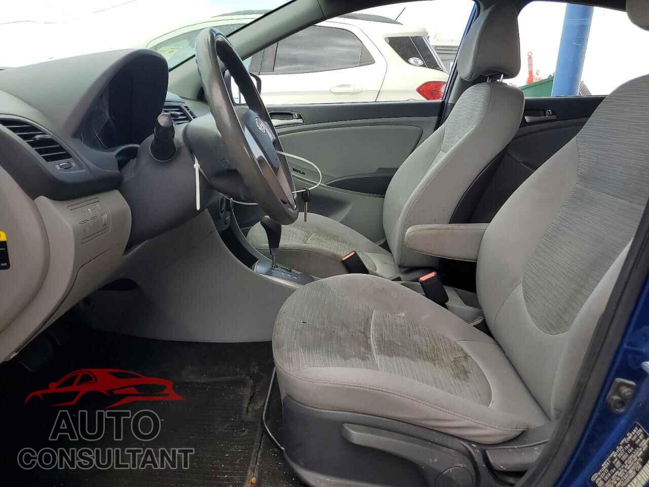 HYUNDAI ACCENT 2015 - KMHCT4AE9FU925475