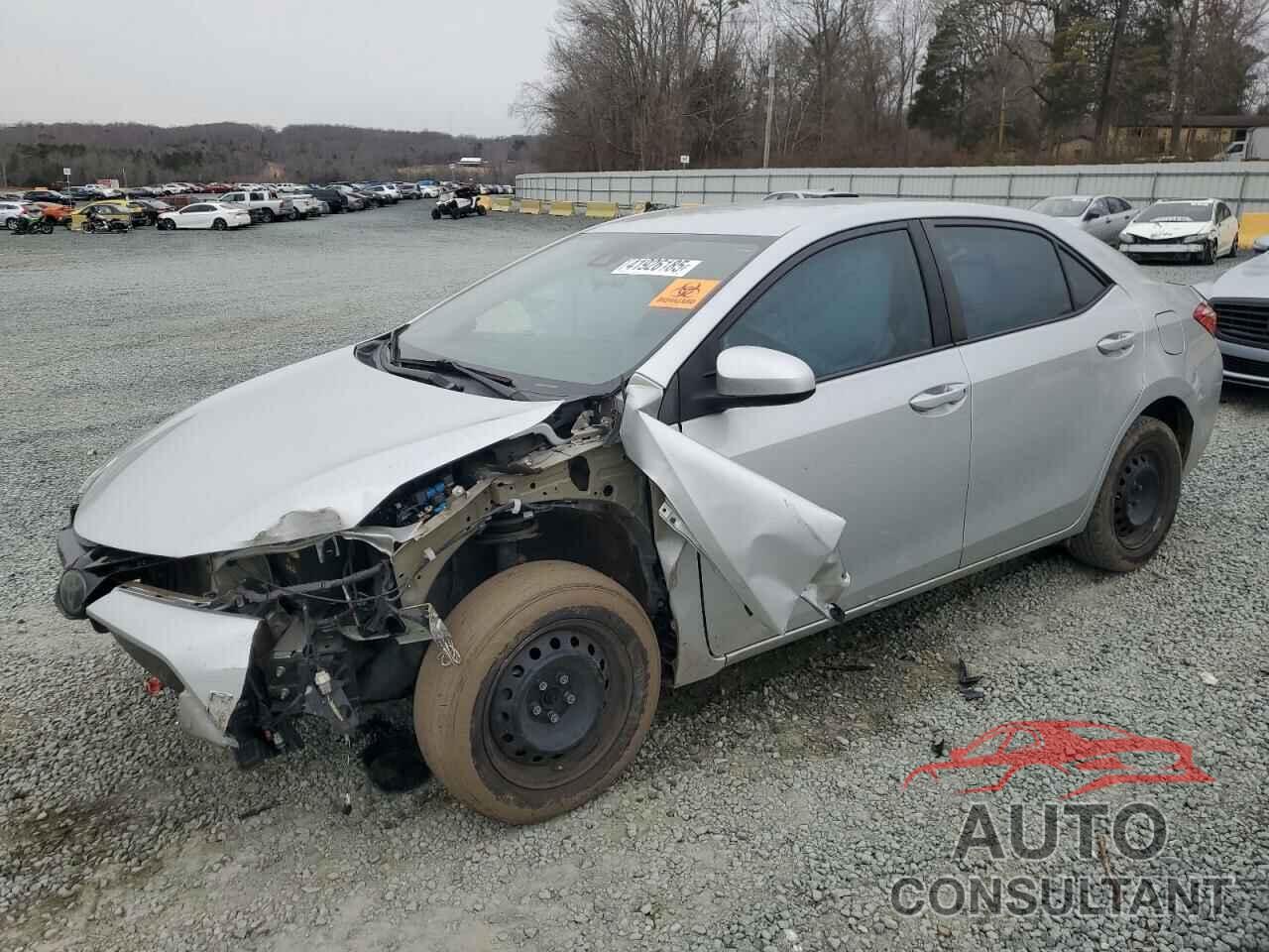 TOYOTA COROLLA 2018 - 5YFBURHE6JP848957