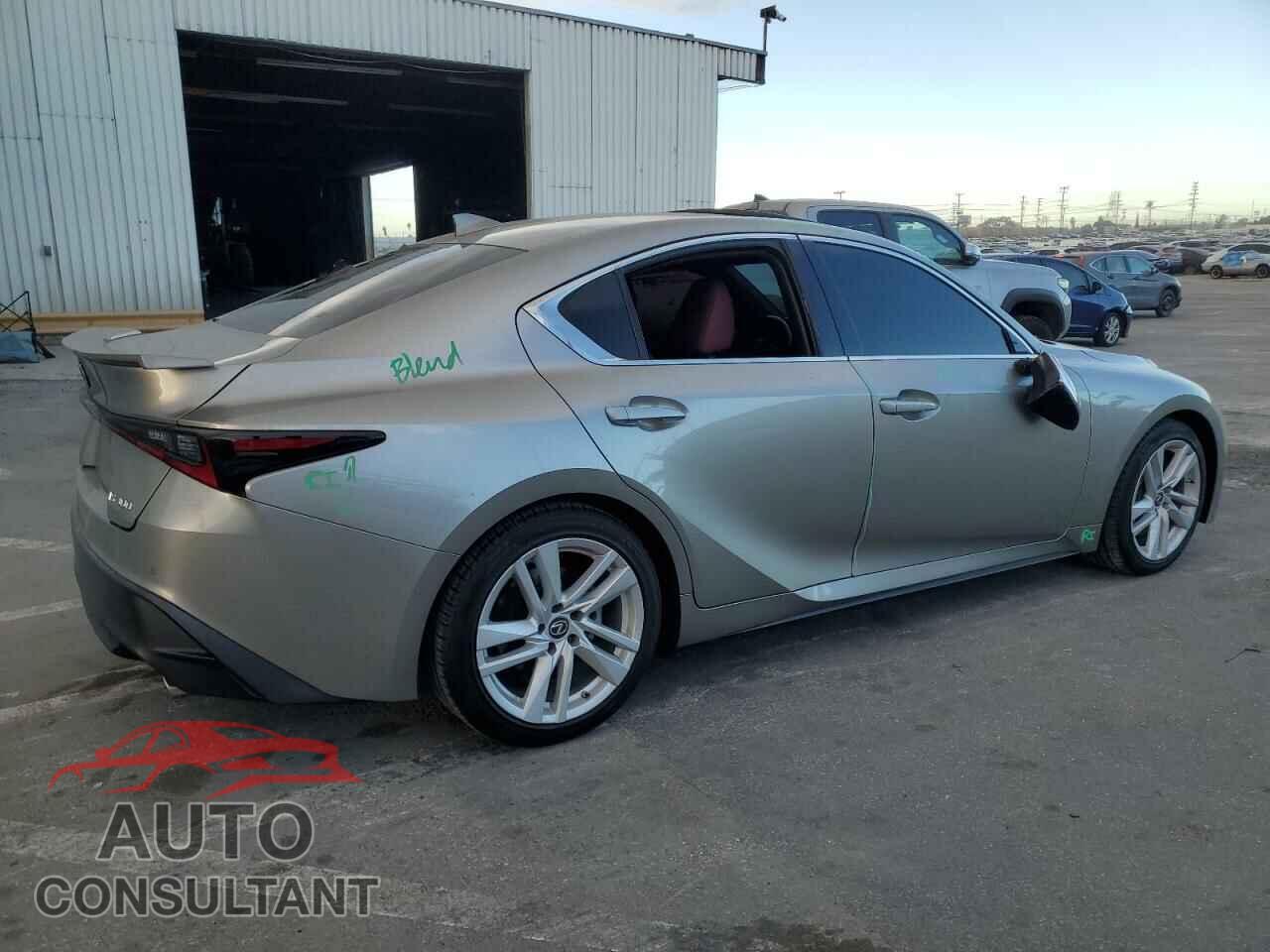 LEXUS IS 2021 - JTHCA1D20M5117354