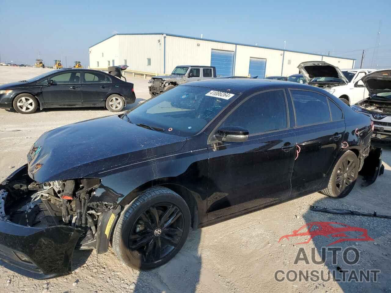 VOLKSWAGEN JETTA 2018 - 3VWD17AJ8JM215927