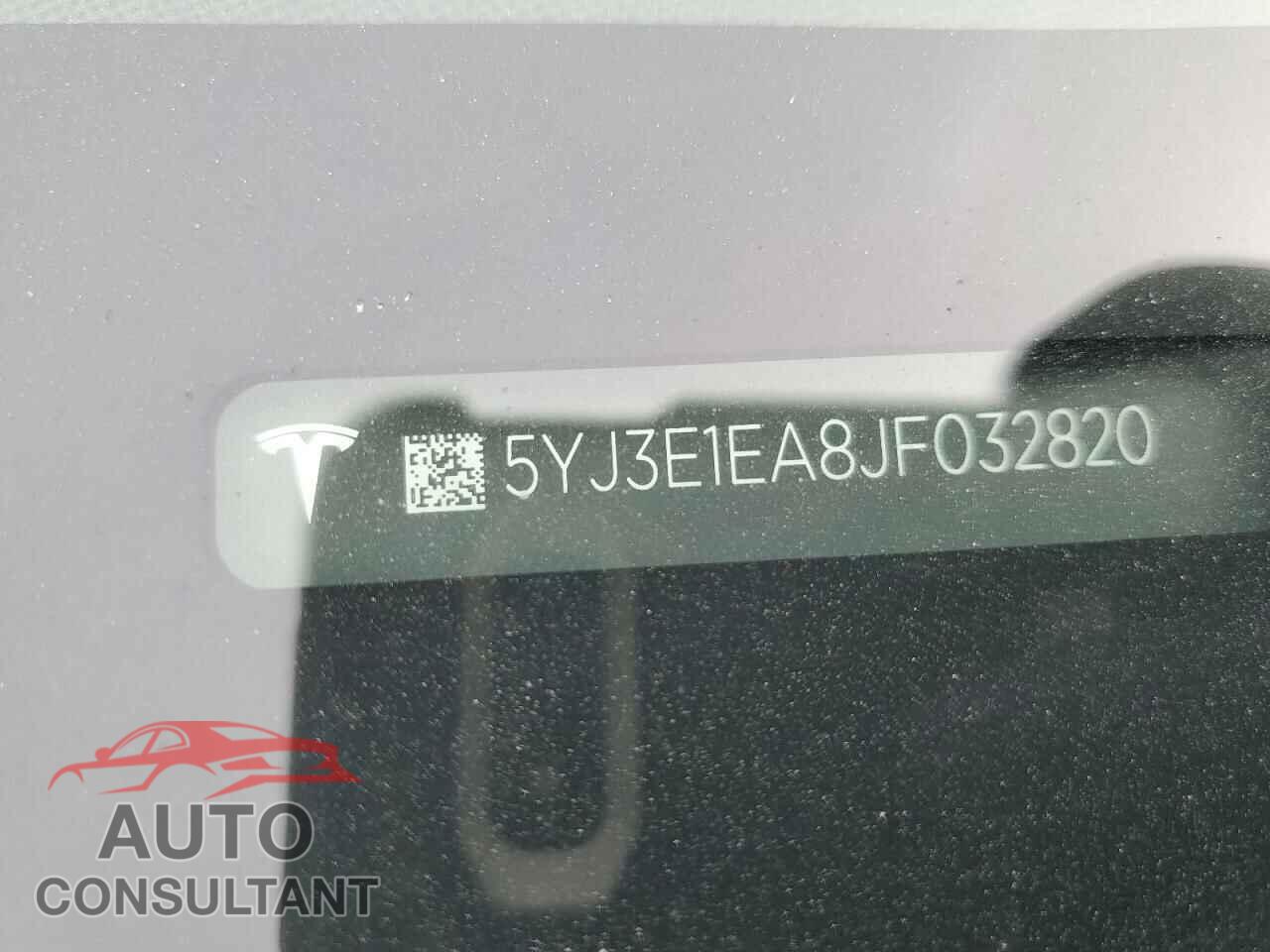 TESLA MODEL 3 2018 - 5YJ3E1EA8JF032820