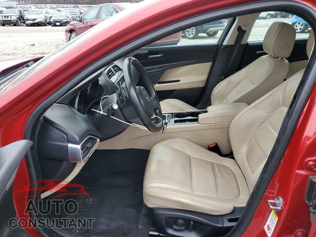 JAGUAR XE 2017 - SAJAE4BG9HA963820