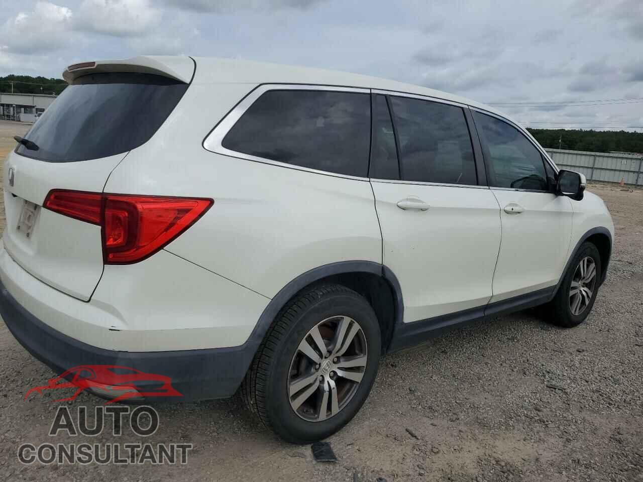 HONDA PILOT 2016 - 5FNYF5H32GB055753