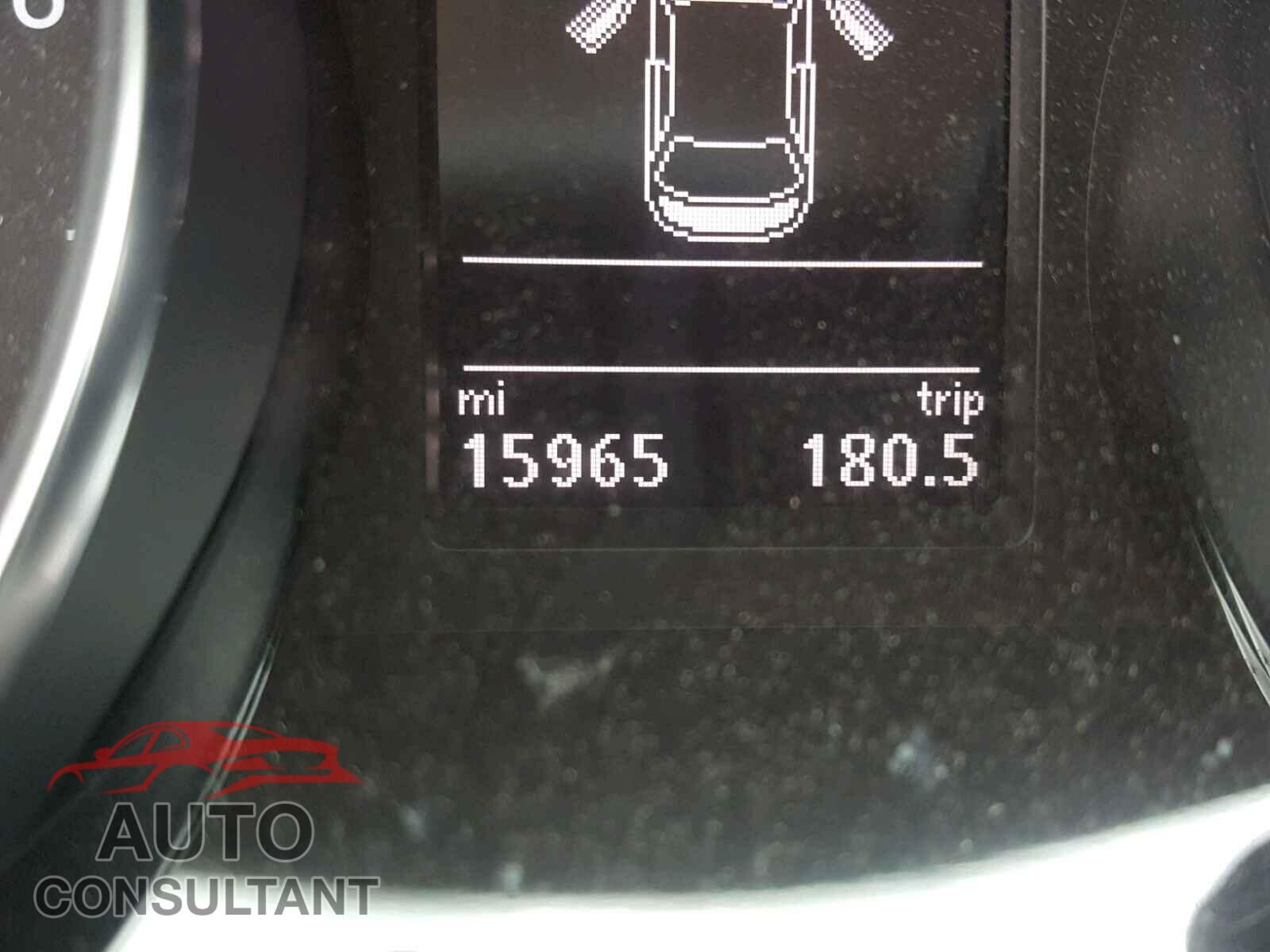 VOLKSWAGEN PASSAT 2017 - 1VWAT7A36HC014148