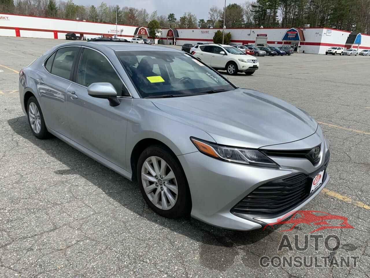 TOYOTA CAMRY 2018 - JTNB11HK8J3051095