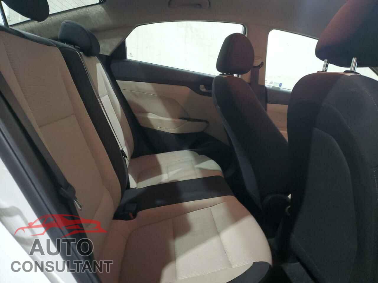HYUNDAI ACCENT 2022 - 3KPC24A67NE157640