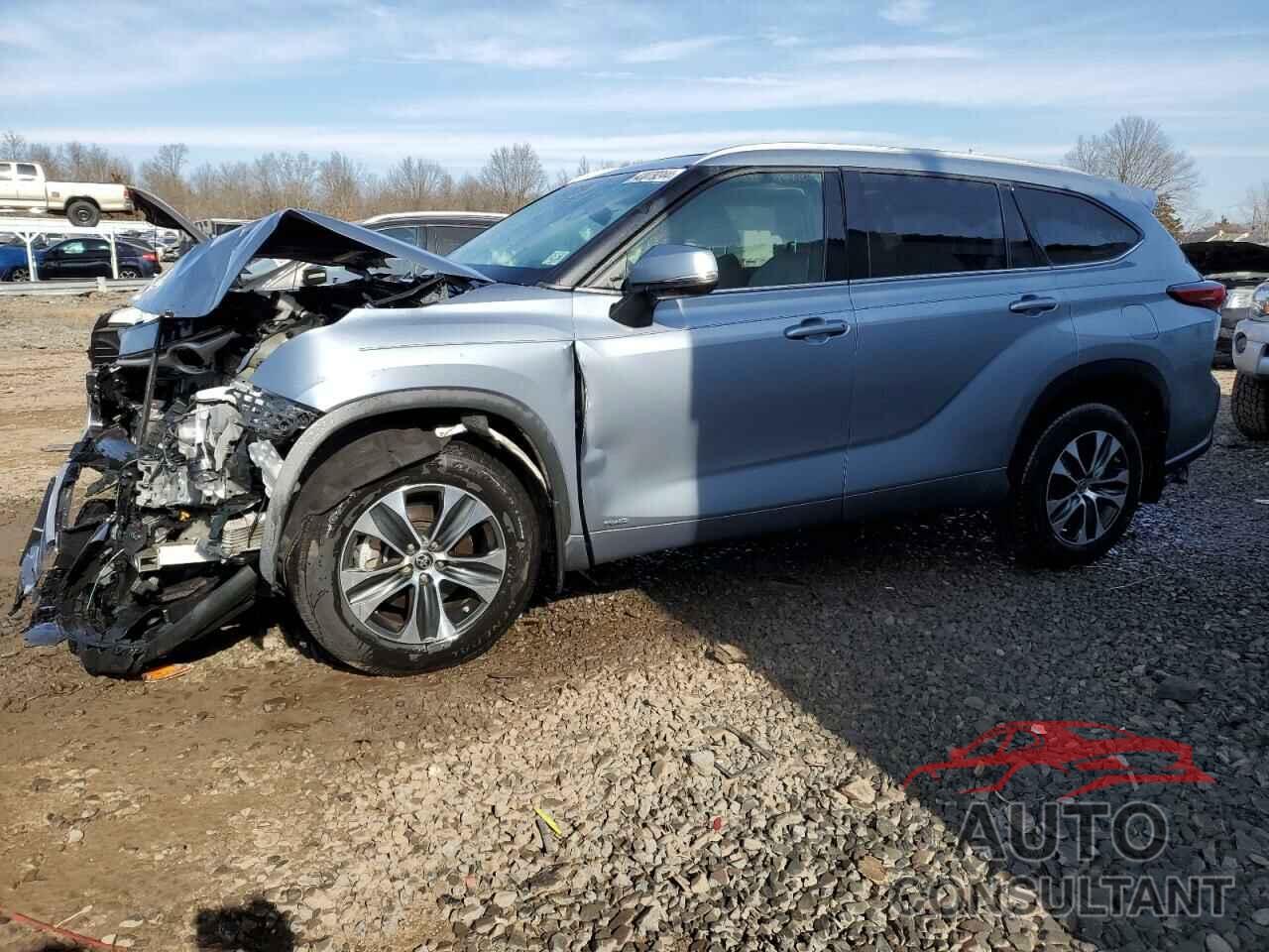 TOYOTA HIGHLANDER 2022 - 5TDGBRCH8NS077654