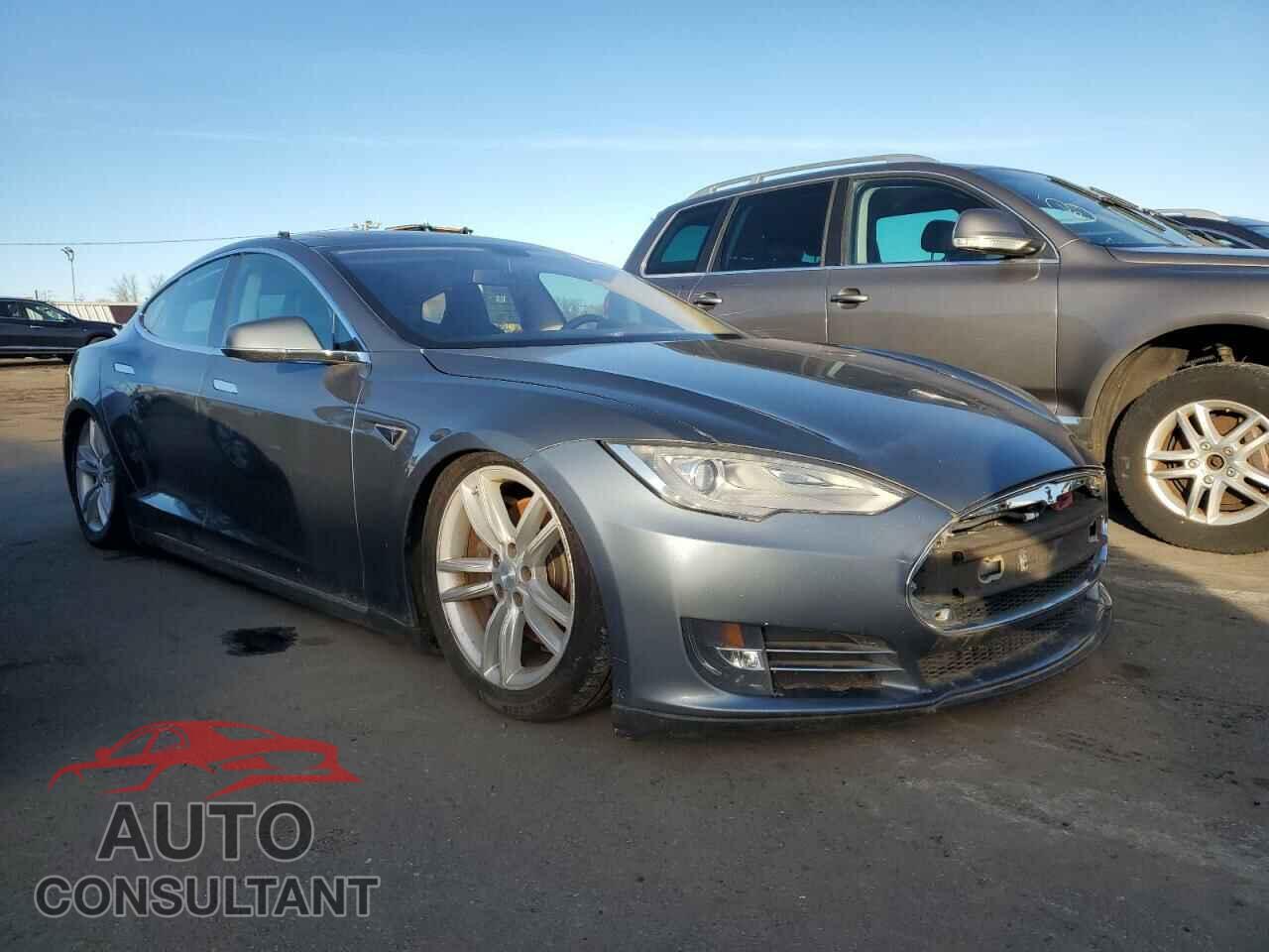 TESLA MODEL S 2013 - 5YJSA1CNXDFP03440