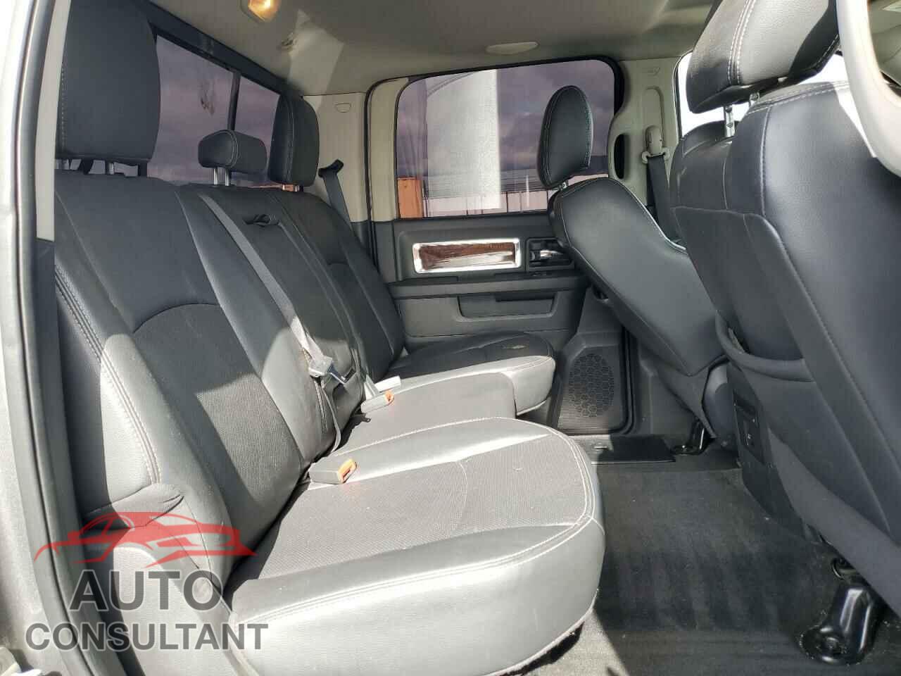 DODGE RAM 1500 2012 - 1C6RD7NT3CS186768