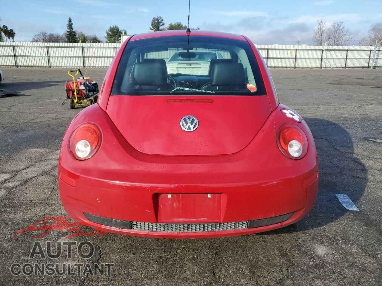 VOLKSWAGEN BEETLE 2010 - 3VWPG3AG9AM011291