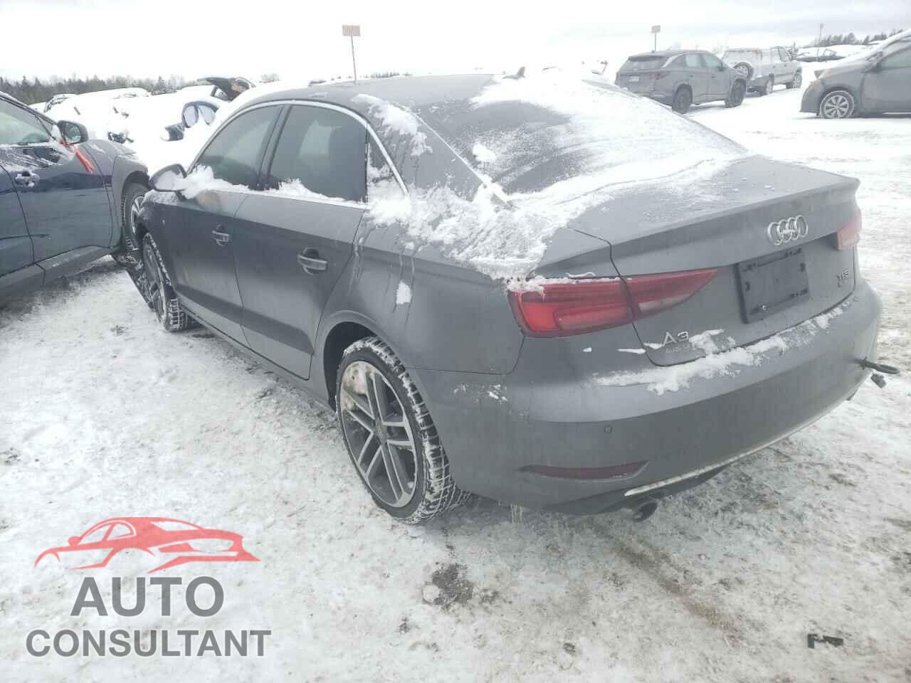 AUDI A3 2018 - WAUF8GFF4J1068897
