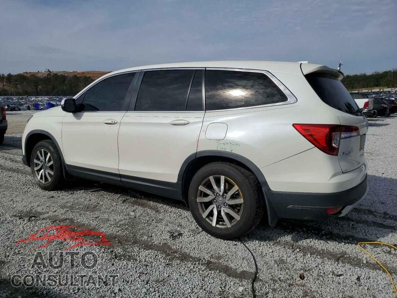 HONDA PILOT 2019 - 5FNYF5H57KB039588