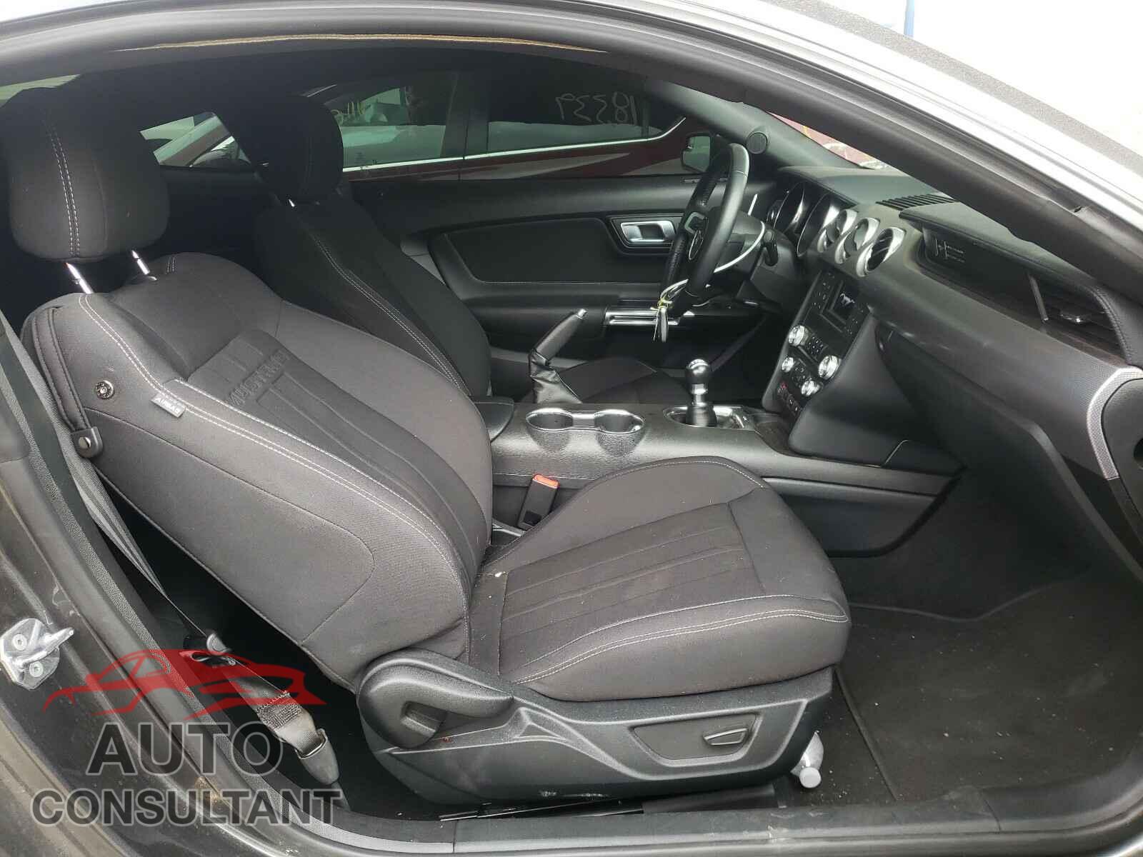 FORD MUSTANG 2020 - 1FA6P8CFXL5154863