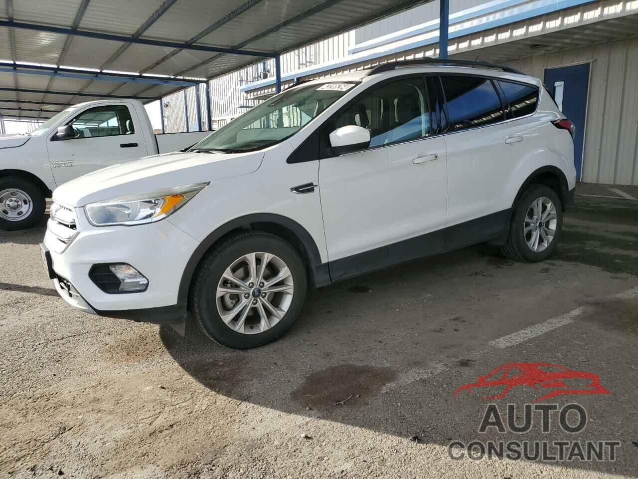 FORD ESCAPE 2018 - 1FMCU0GD5JUA25346