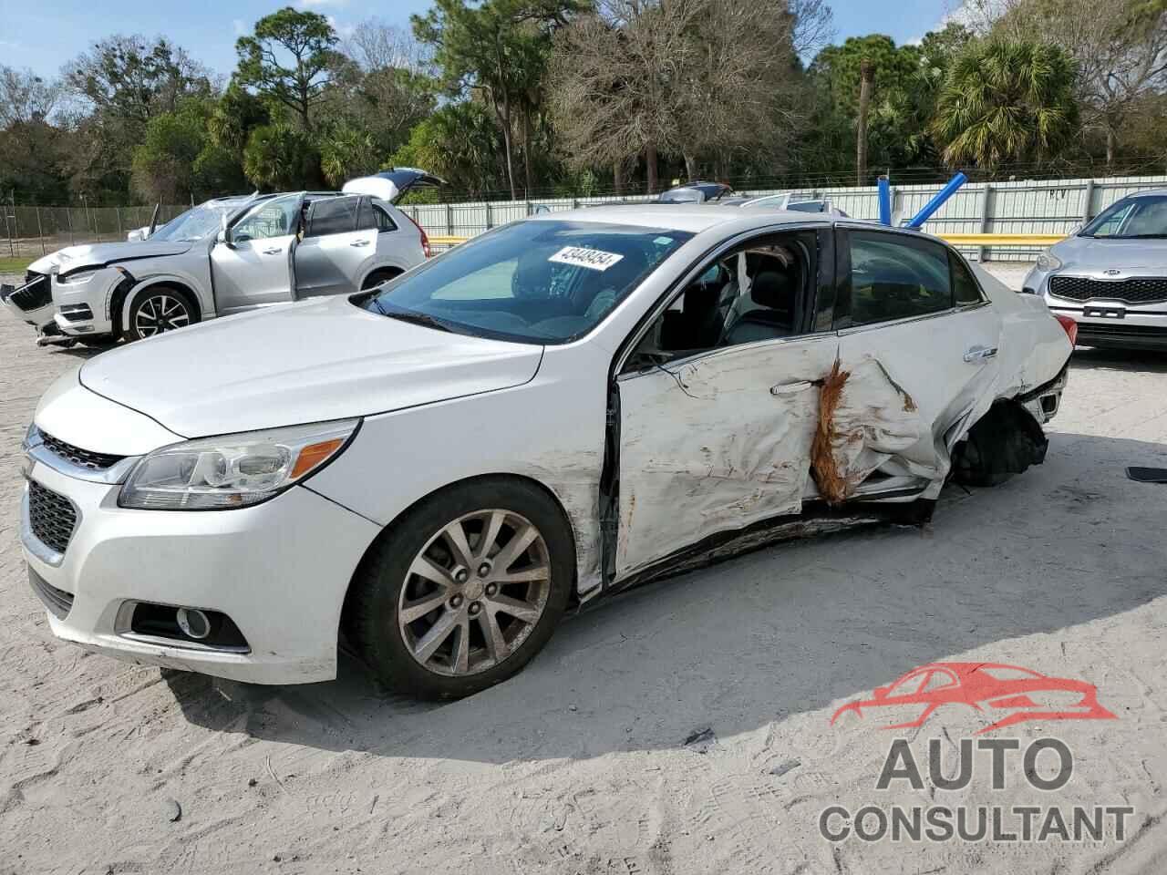 CHEVROLET MALIBU 2016 - 1G11E5SAXGU160939
