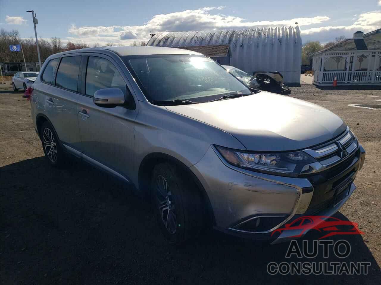 MITSUBISHI OUTLANDER 2018 - JA4AD3A37JJ003289