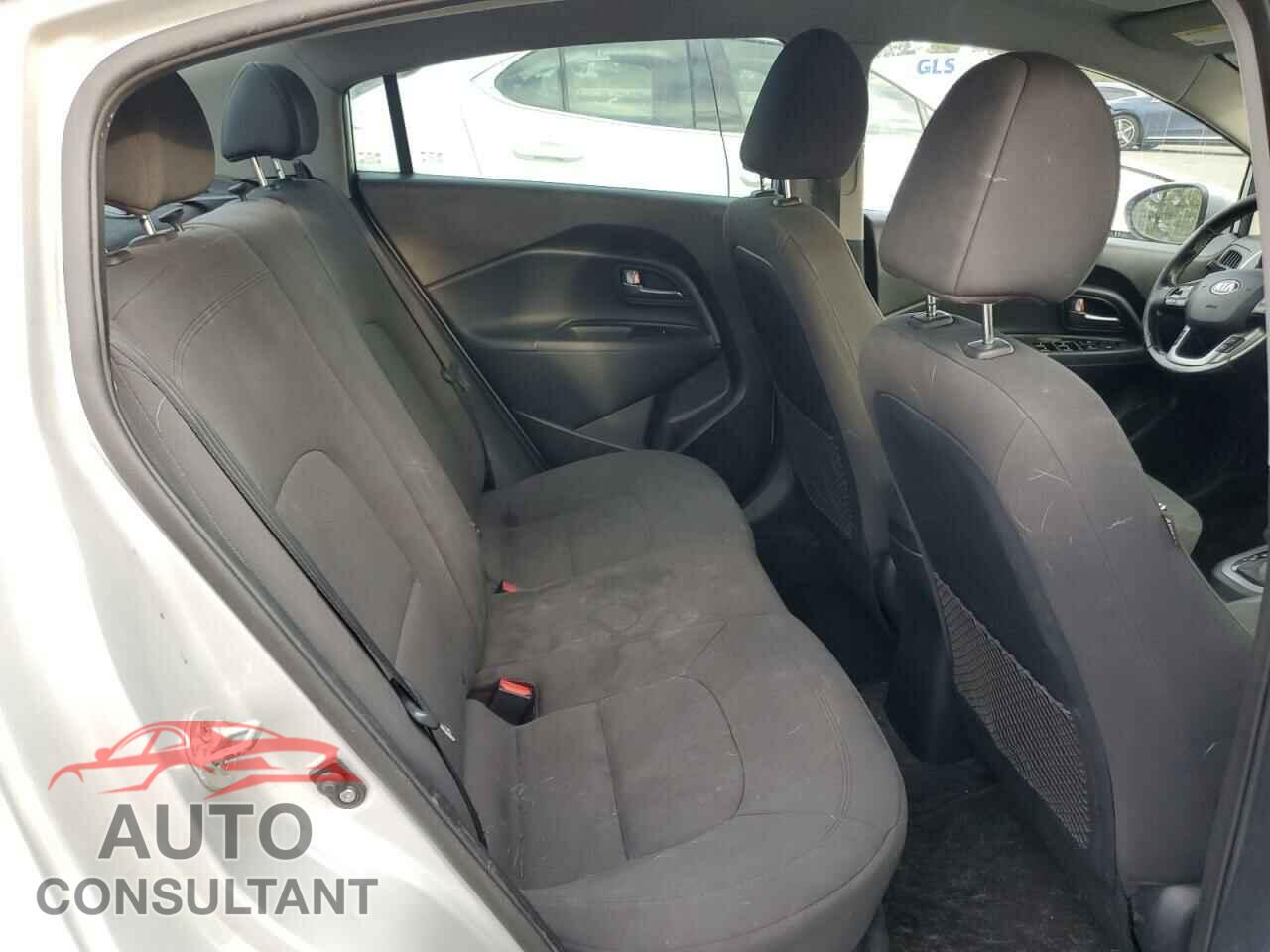 KIA RIO 2014 - KNADN4A30E6353469