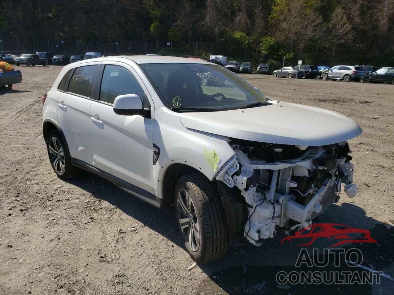 MITSUBISHI OUTLANDER 2021 - JA4ARUAU2MU014297