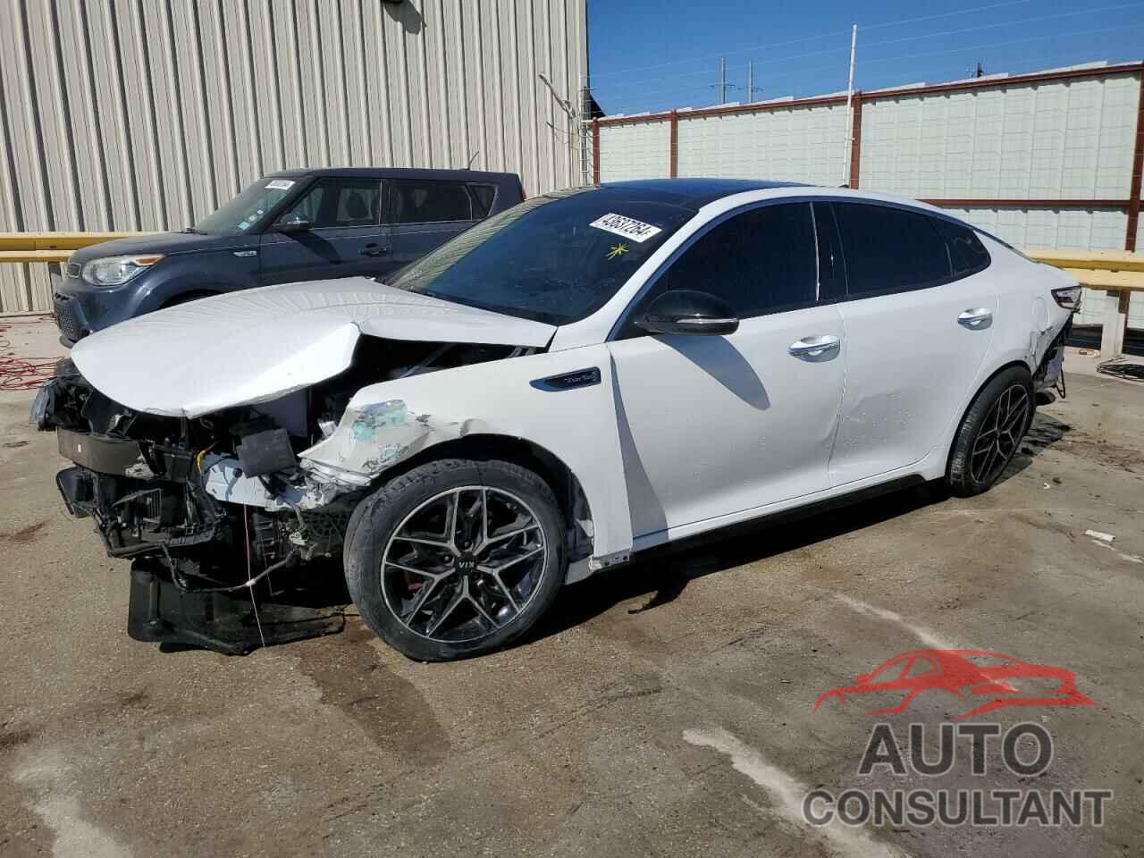KIA OPTIMA 2019 - 5XXGW4L20KG372408