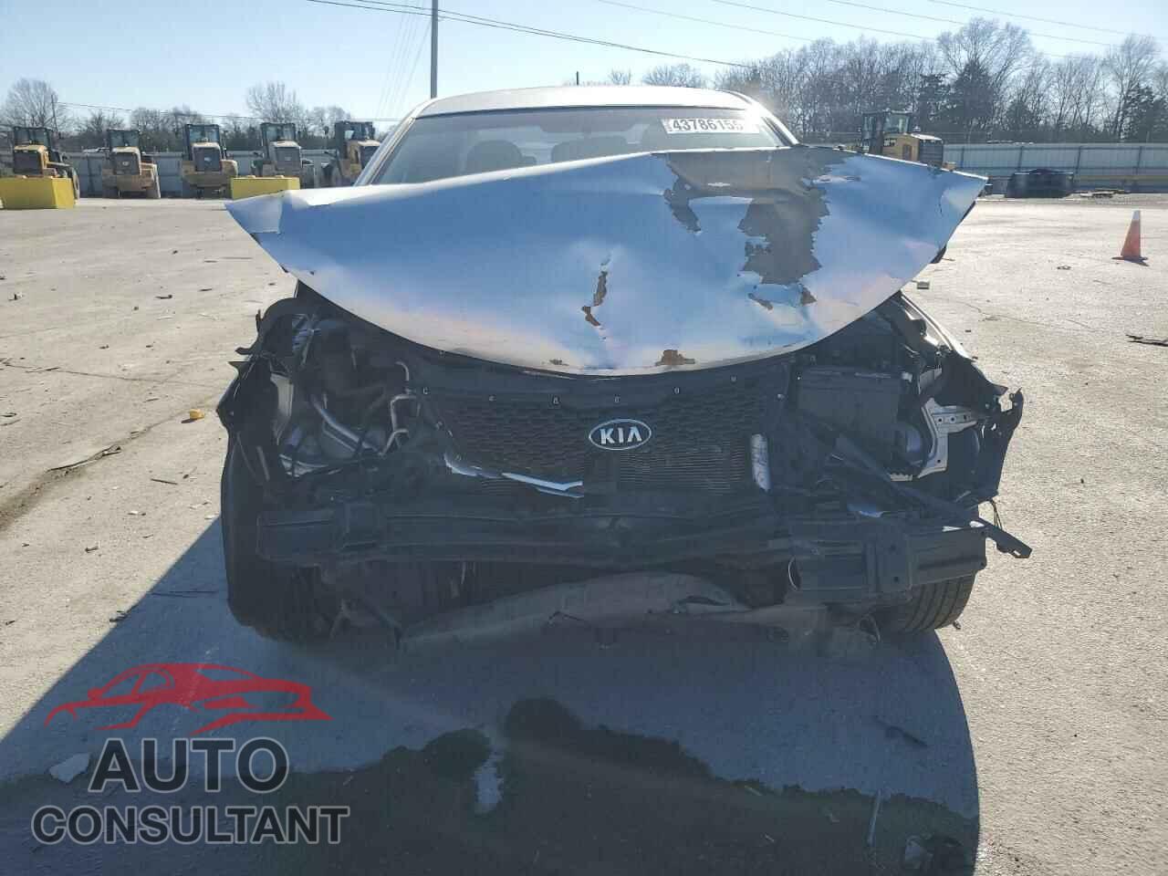KIA FORTE 2012 - KNAFU4A22C5560645