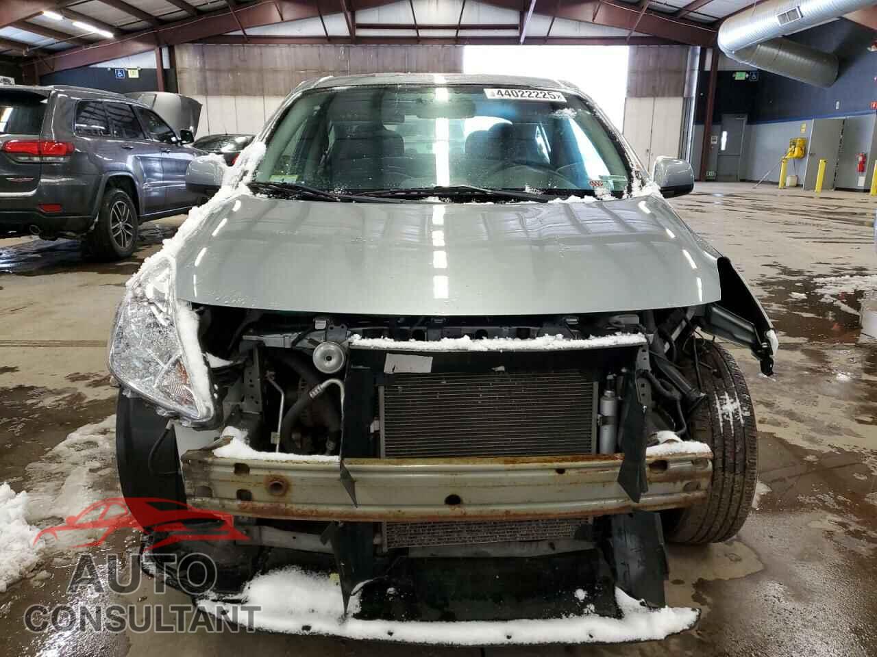 NISSAN VERSA 2013 - 3N1CN7AP2DL894629