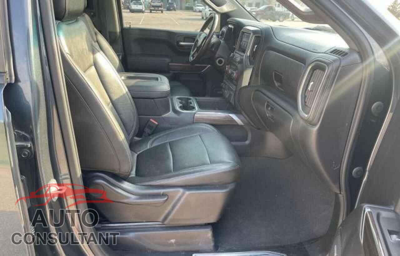 CHEVROLET SILVERADO 2019 - 3GCPYFEDXKG144367