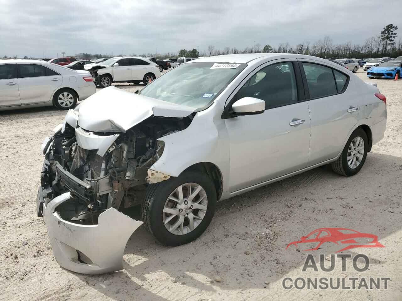 NISSAN VERSA 2018 - 3N1CN7AP3JL833074