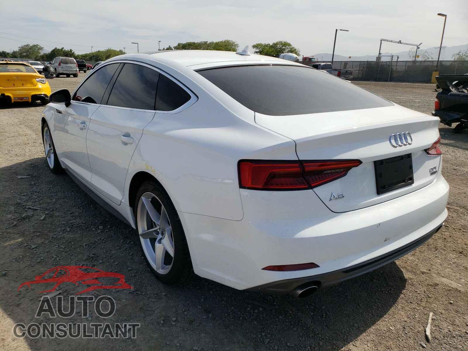 AUDI A5 2018 - WAUDNCF53JA010862