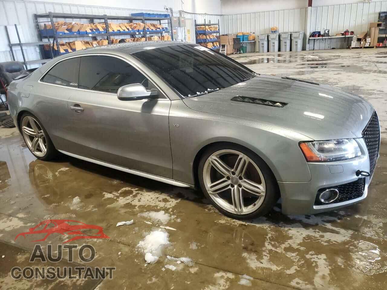 AUDI S5/RS5 2011 - WAUCVAFR1BA049793