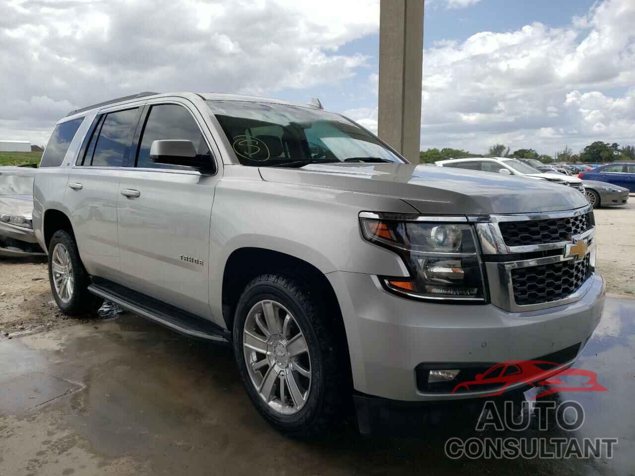 CHEVROLET TAHOE 2018 - 1GNSCBKC1JR199504