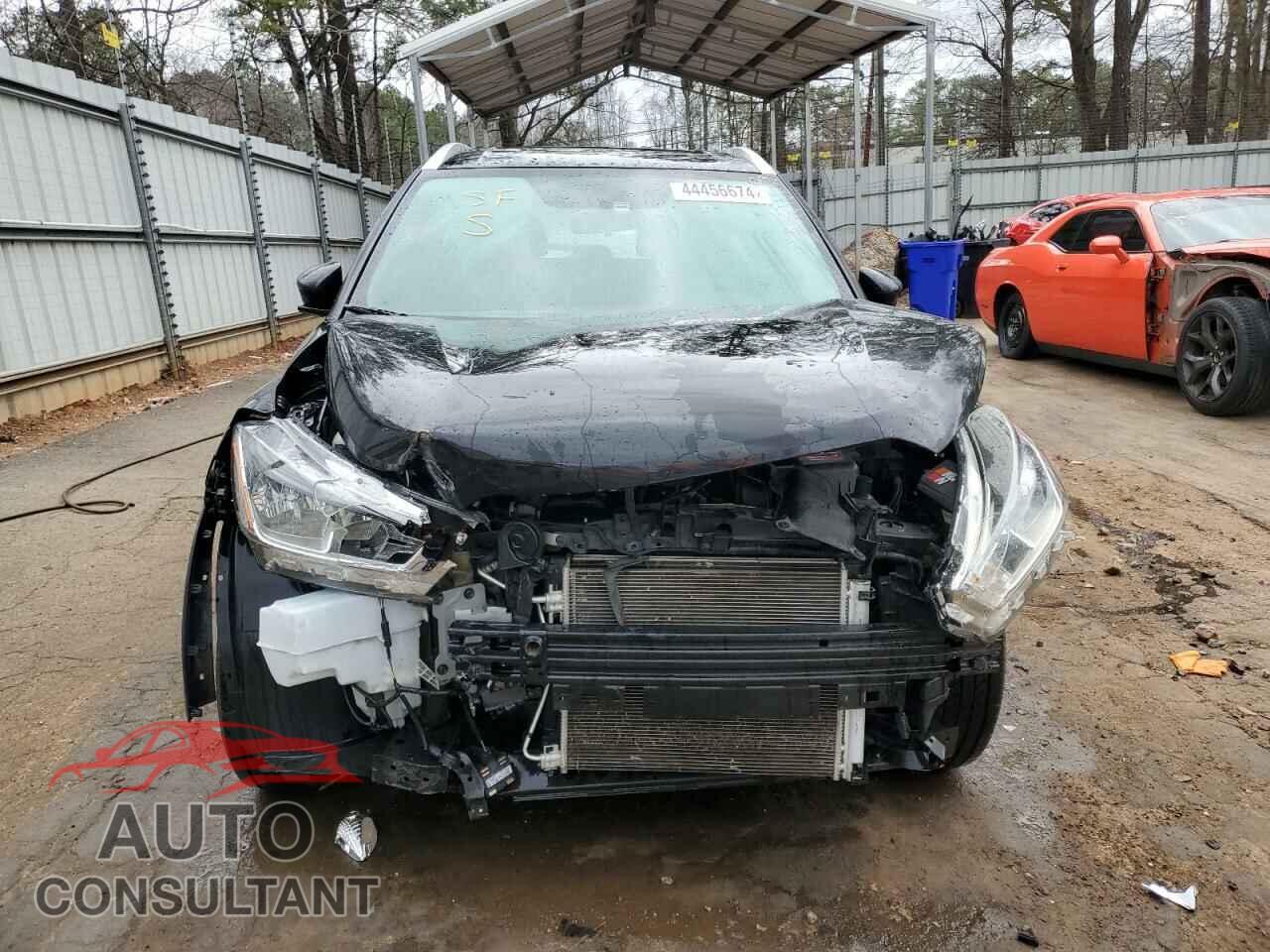 NISSAN KICKS 2019 - 3N1CP5CU3KL534610