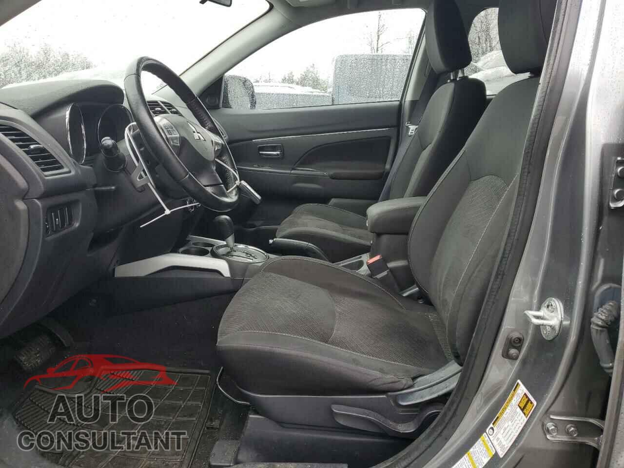 MITSUBISHI OUTLANDER 2013 - 4A4AR4AU0DE011956