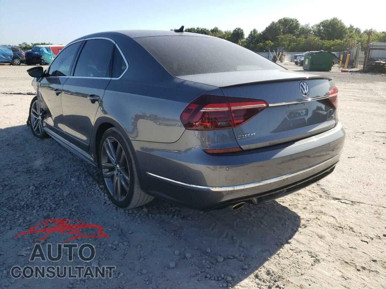 VOLKSWAGEN PASSAT 2019 - 1VWMA7A3XKC001042