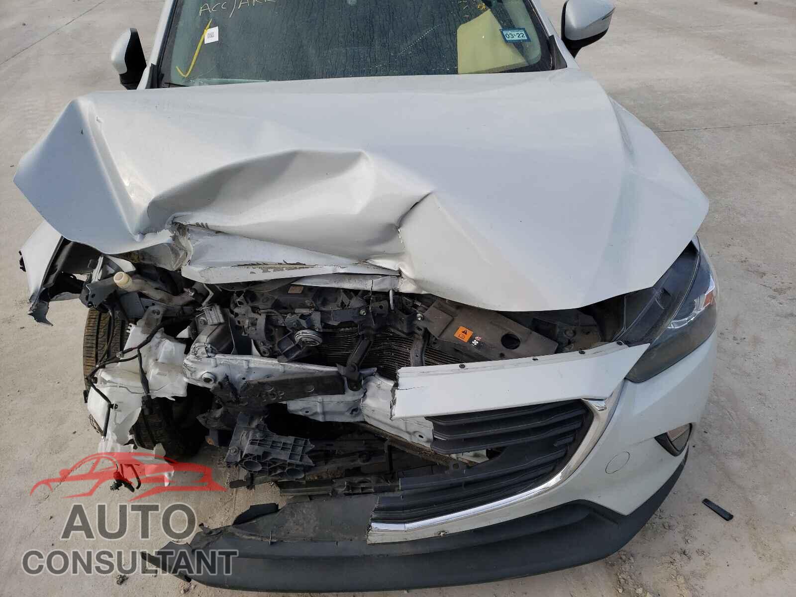 MAZDA CX-3 2017 - JM1DKDC77H0172775