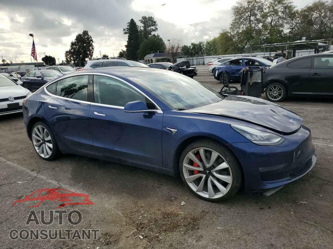 TESLA MODEL 3 2019 - 5YJ3E1EB2KF426243